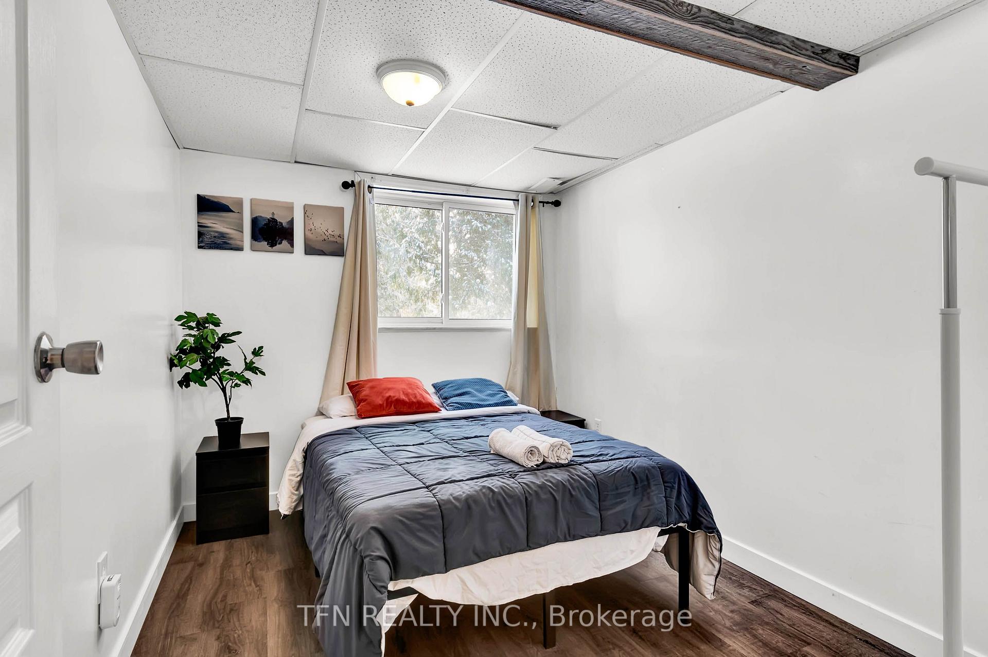 322 Concession Road W