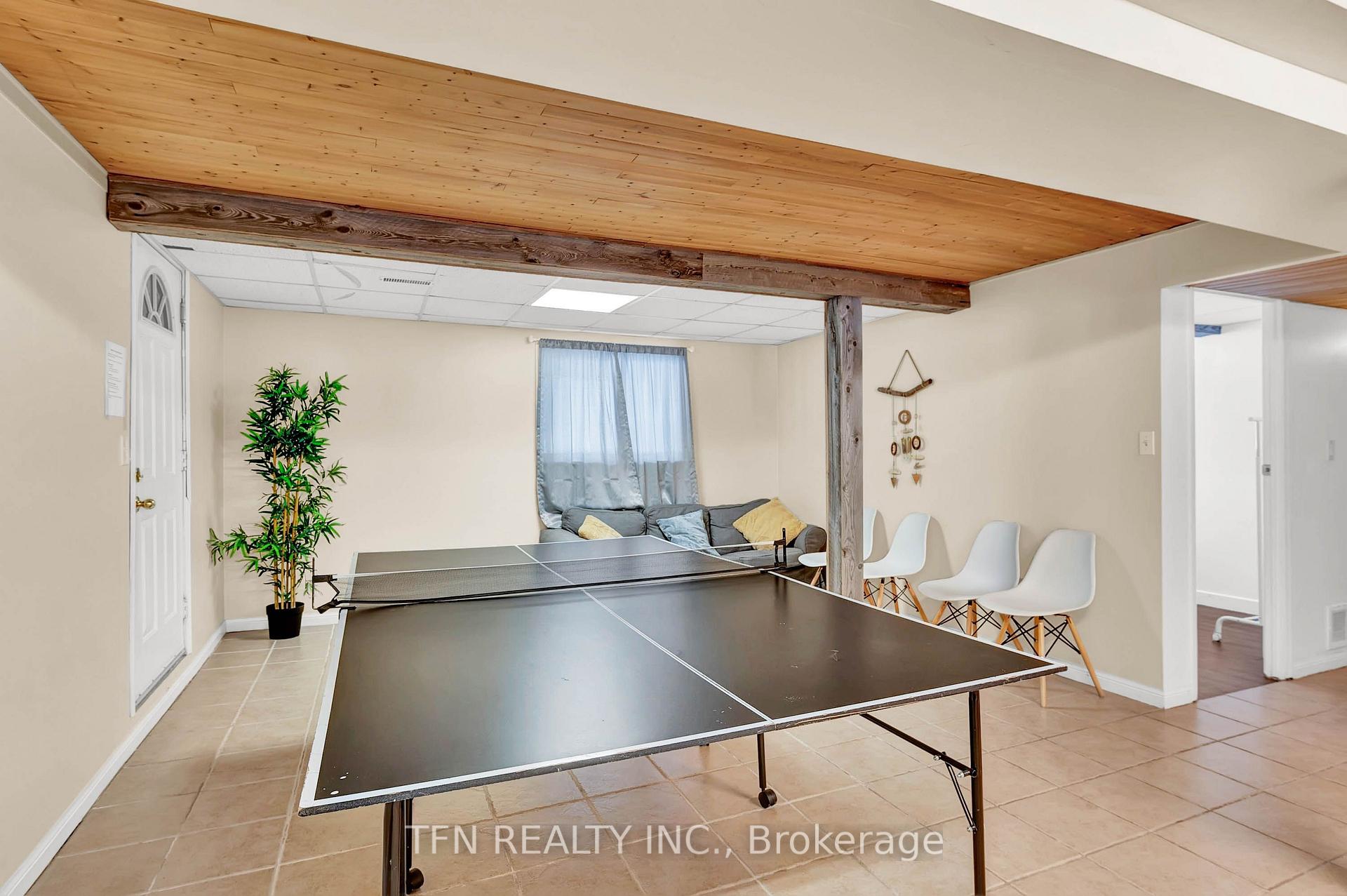 322 Concession Road W