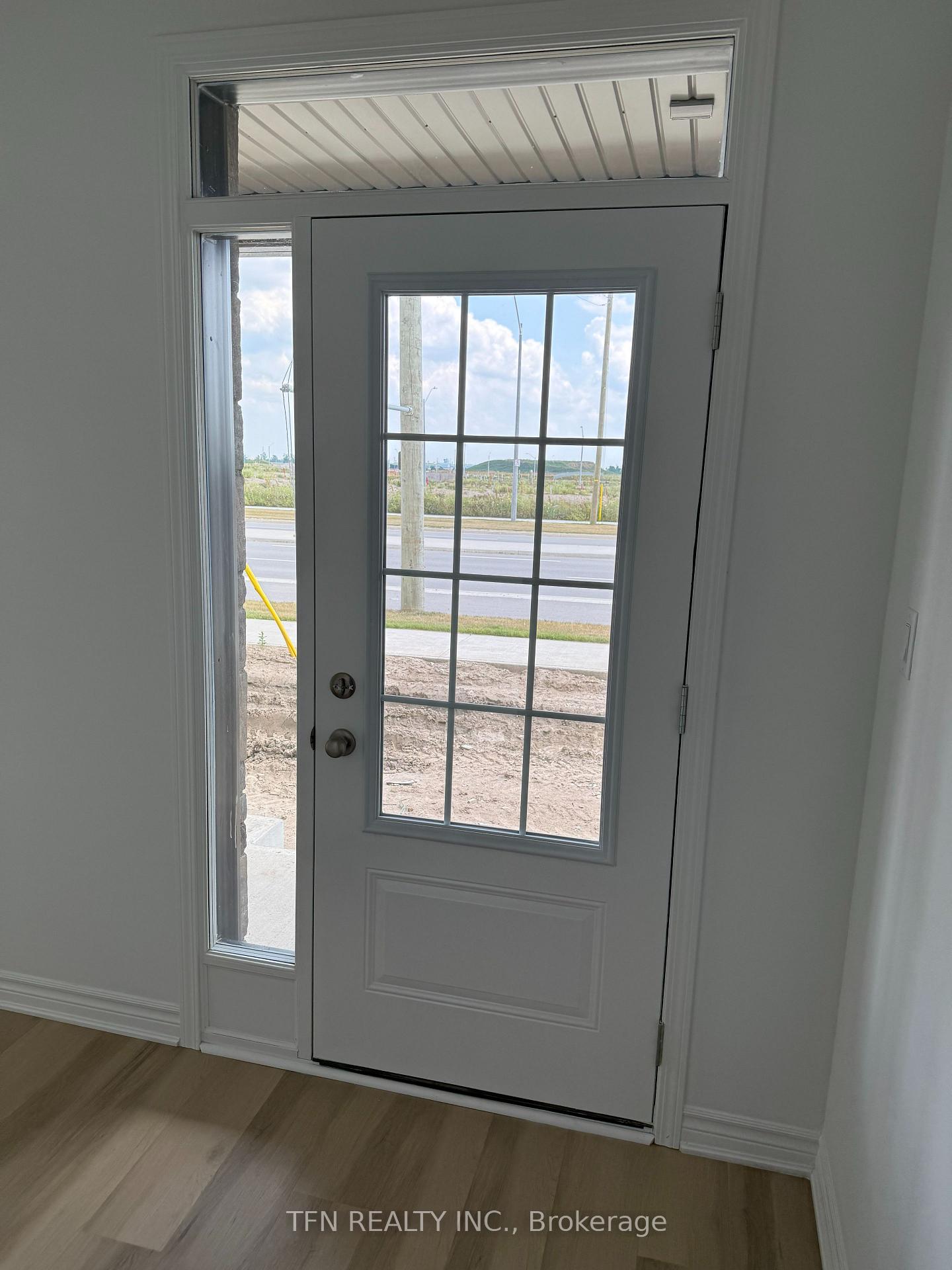 26 Pearen Lane N