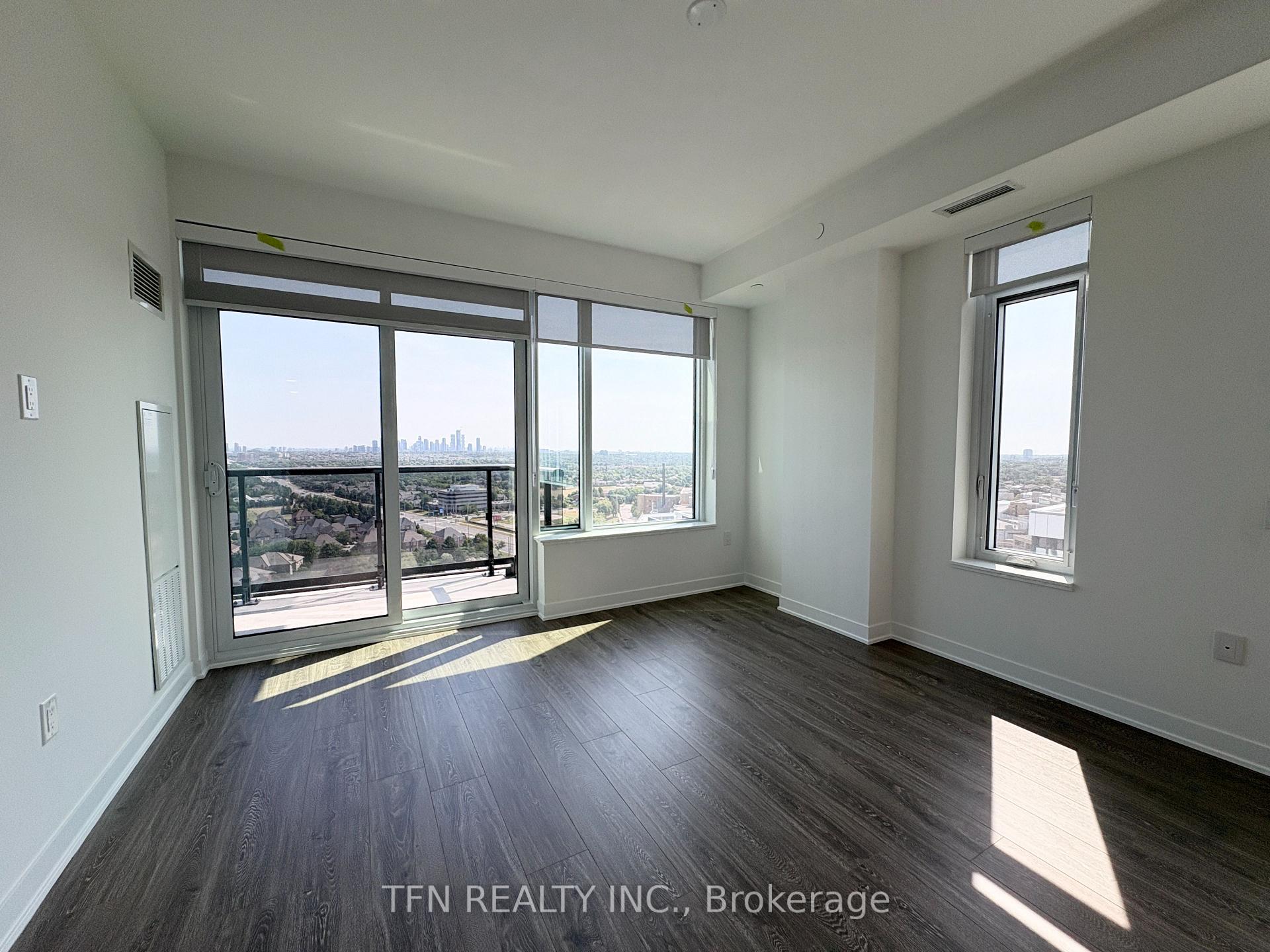 2495 Eglinton Avenue W 1703