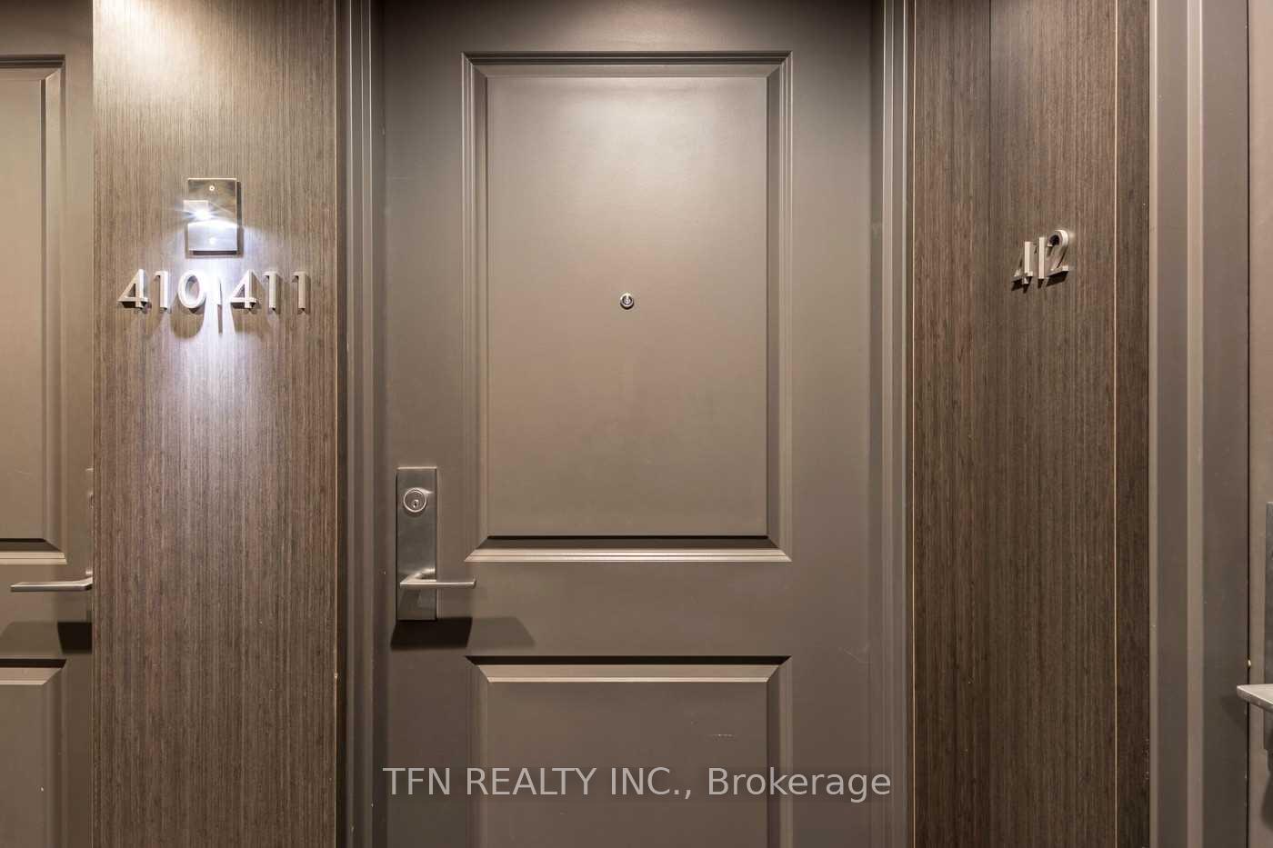 3563 Lake Shore Boulevard W 411