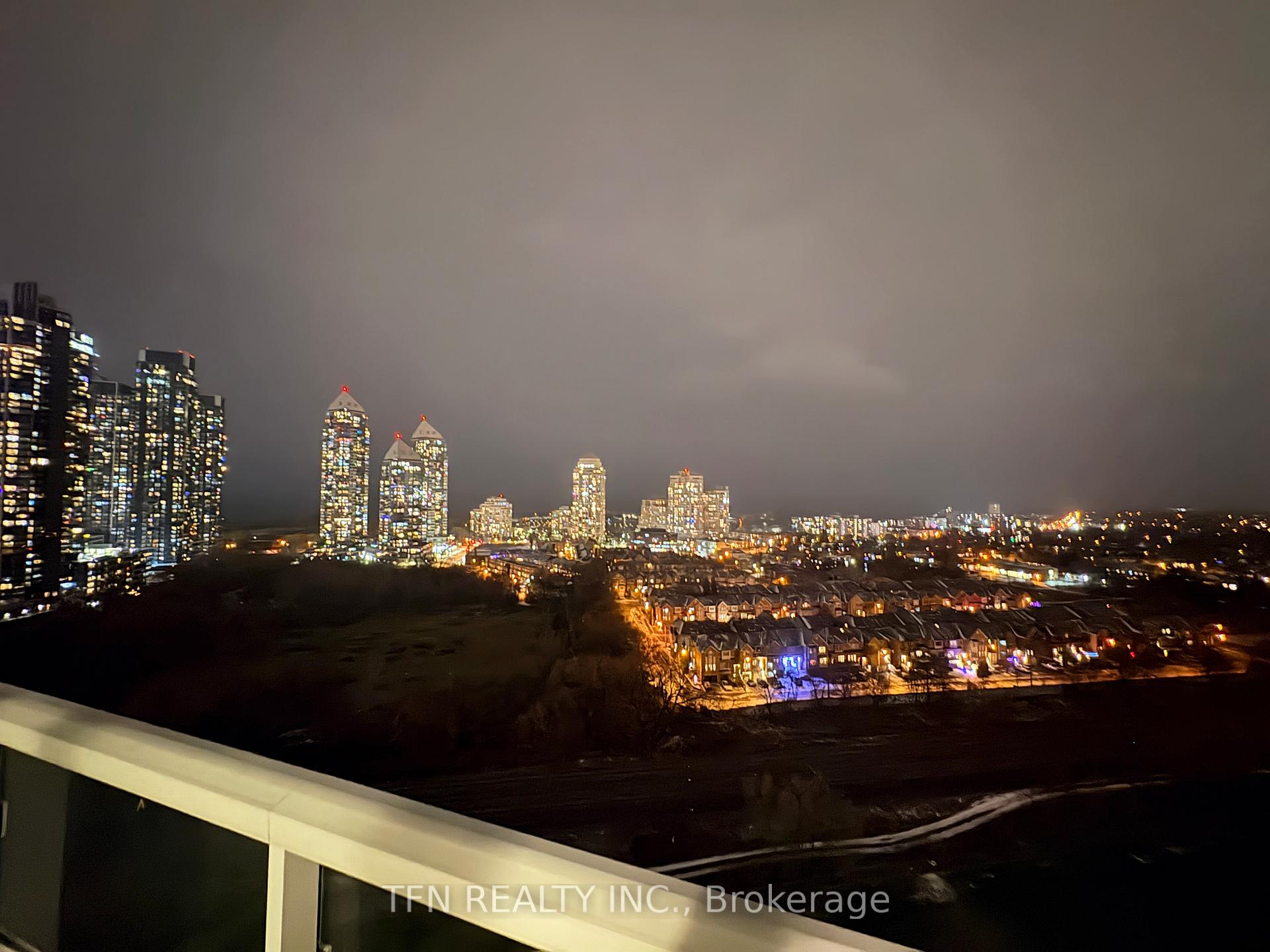 251 Manitoba Street 1807