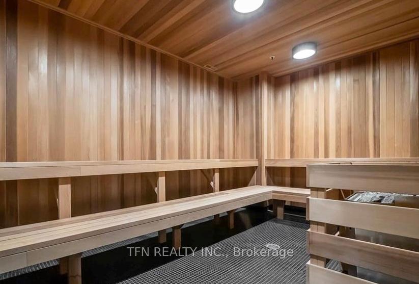 251 Manitoba Street #1807