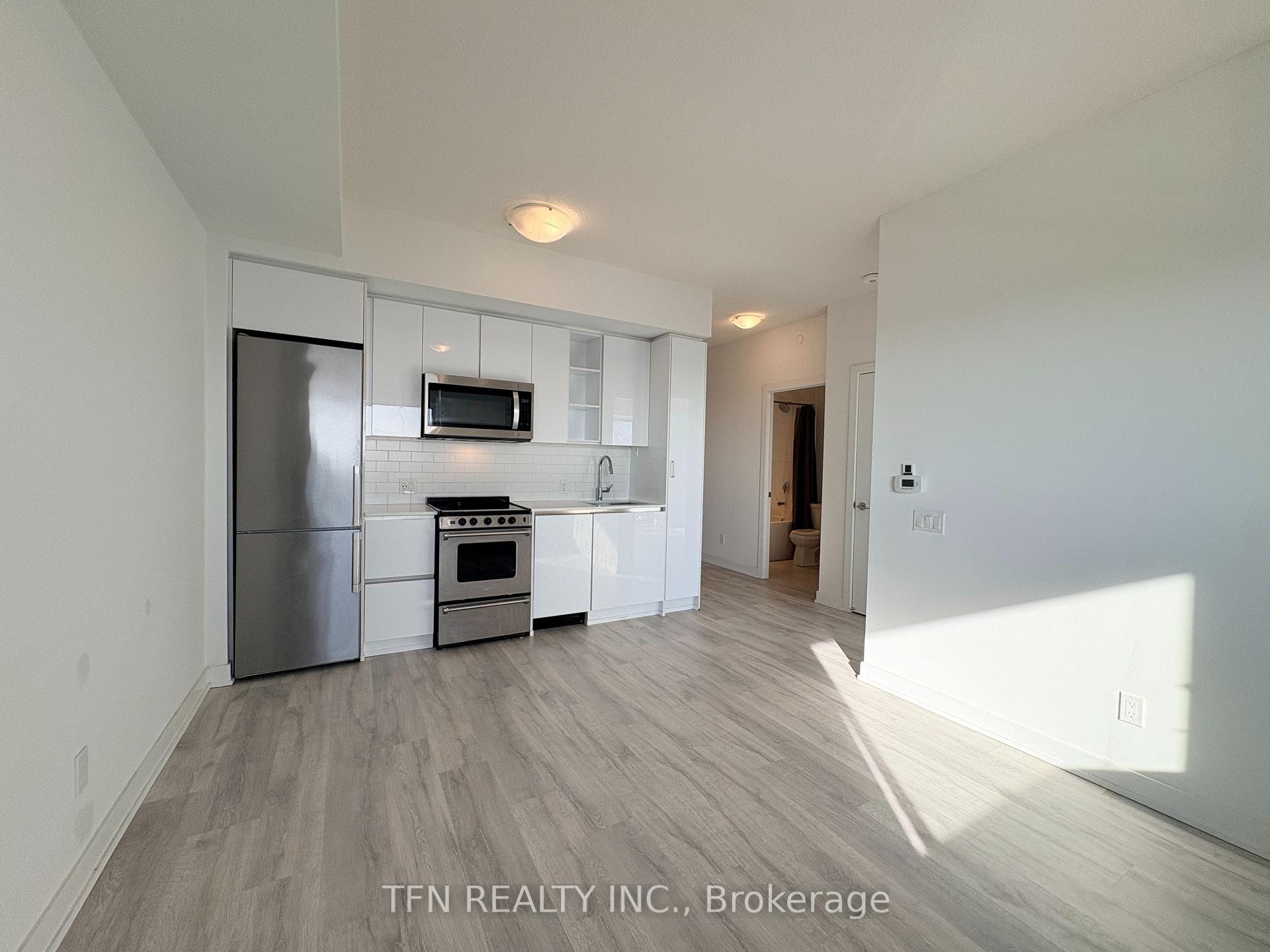 251 Manitoba Street #1807