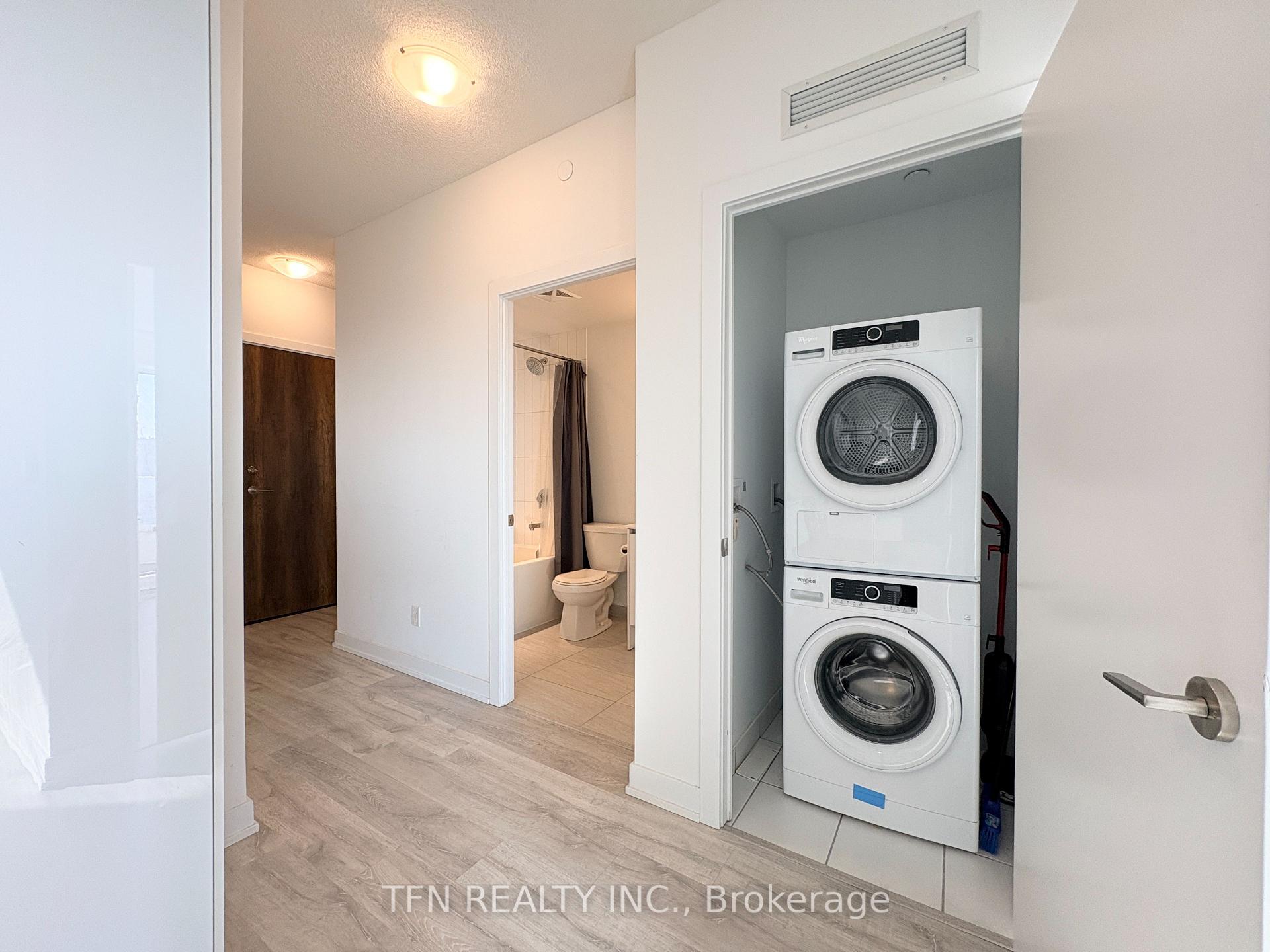 251 Manitoba Street #1807