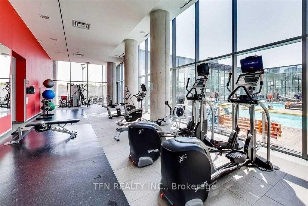 105 The Queensway Avenue 1005