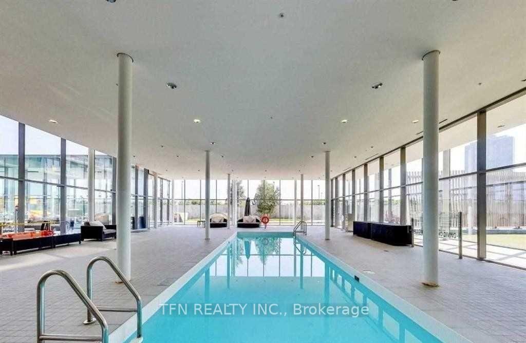 105 The Queensway Avenue 1005