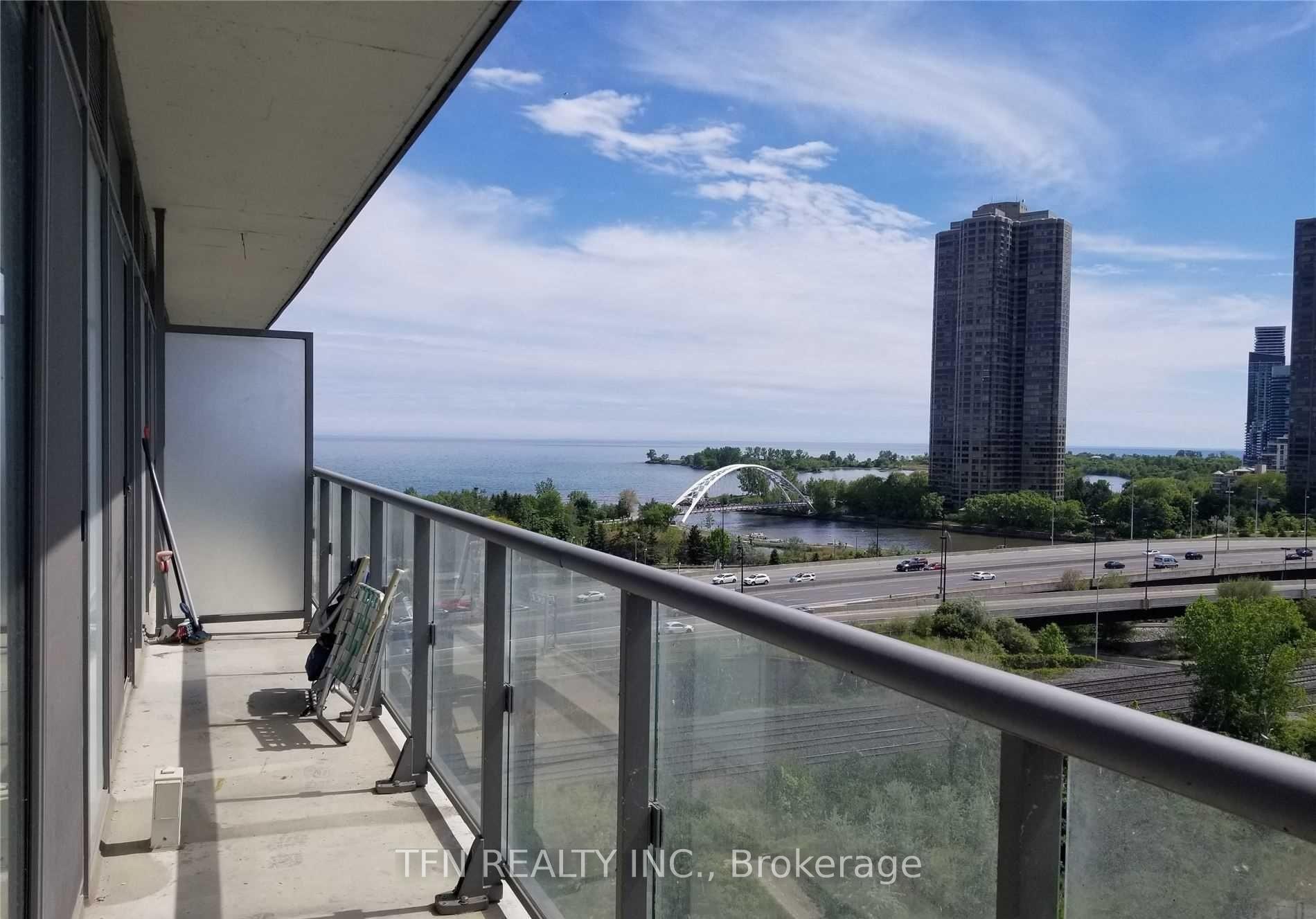 105 The Queensway Avenue 1005