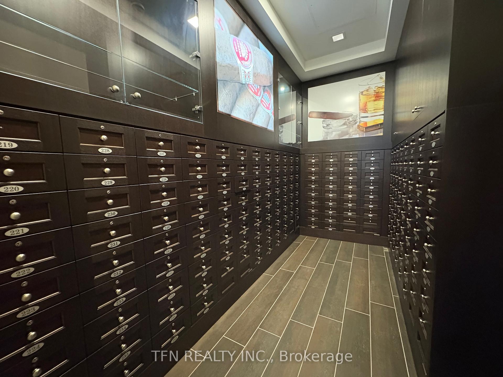 20 Shore Breeze Drive 4703