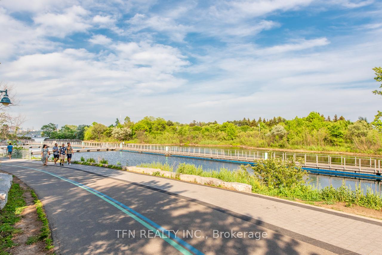 20 Shore Breeze Drive 4703