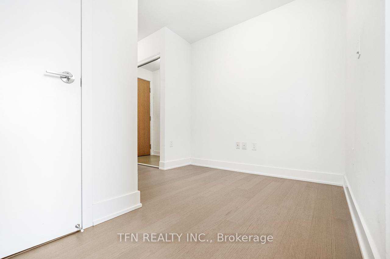 20 Shore Breeze Drive 4703