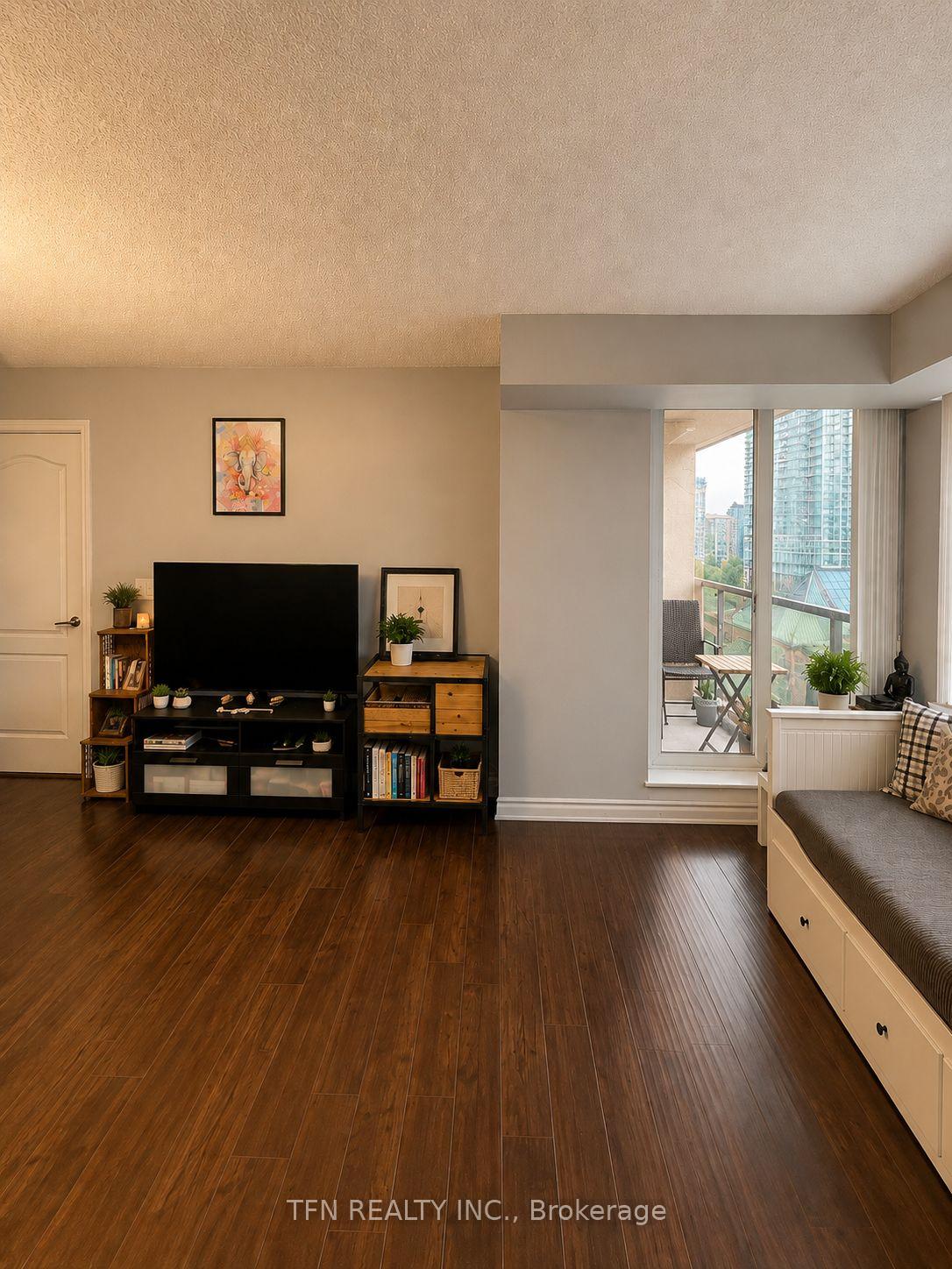 4080 Living Arts Drive 1101