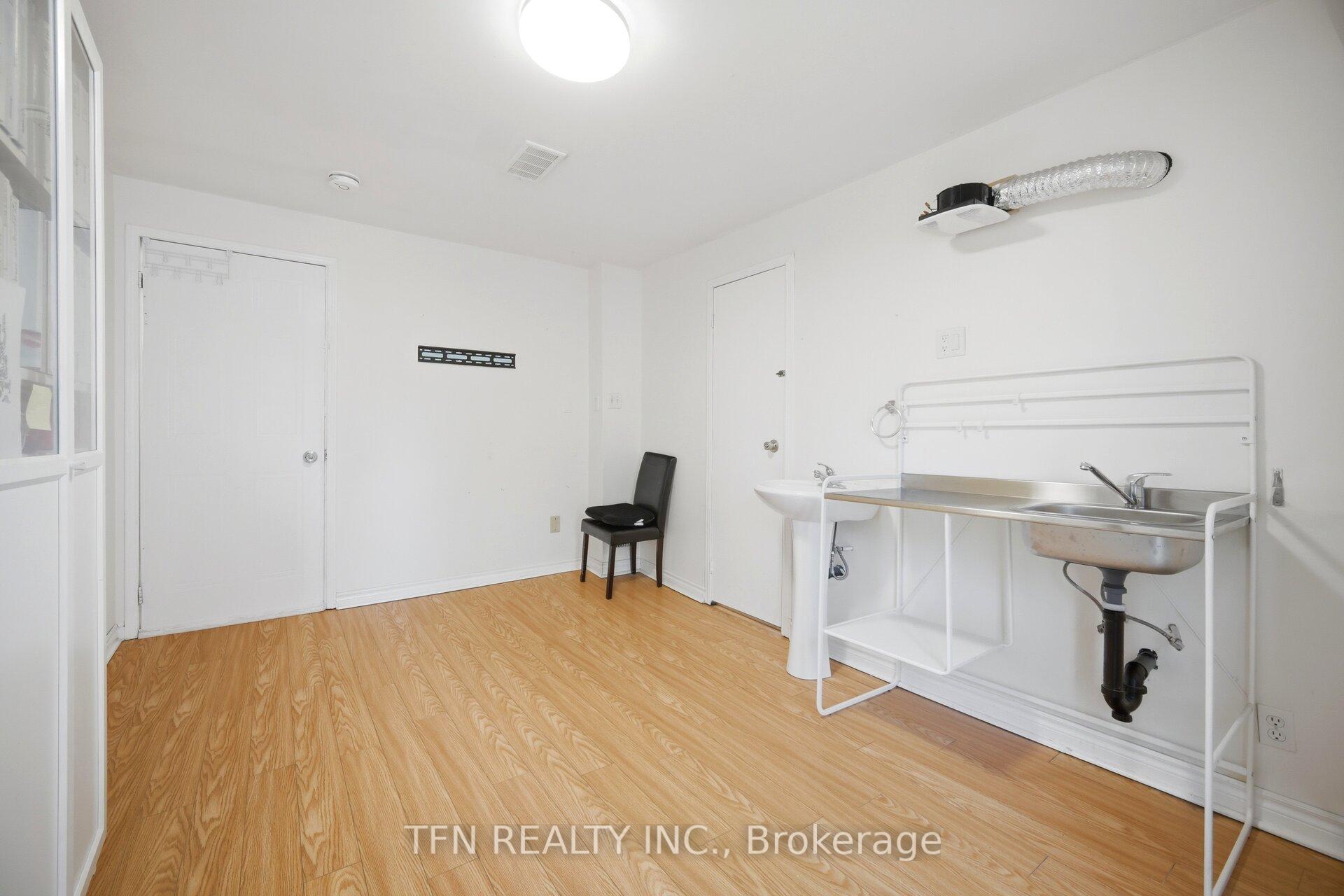 123 Brickyard Way