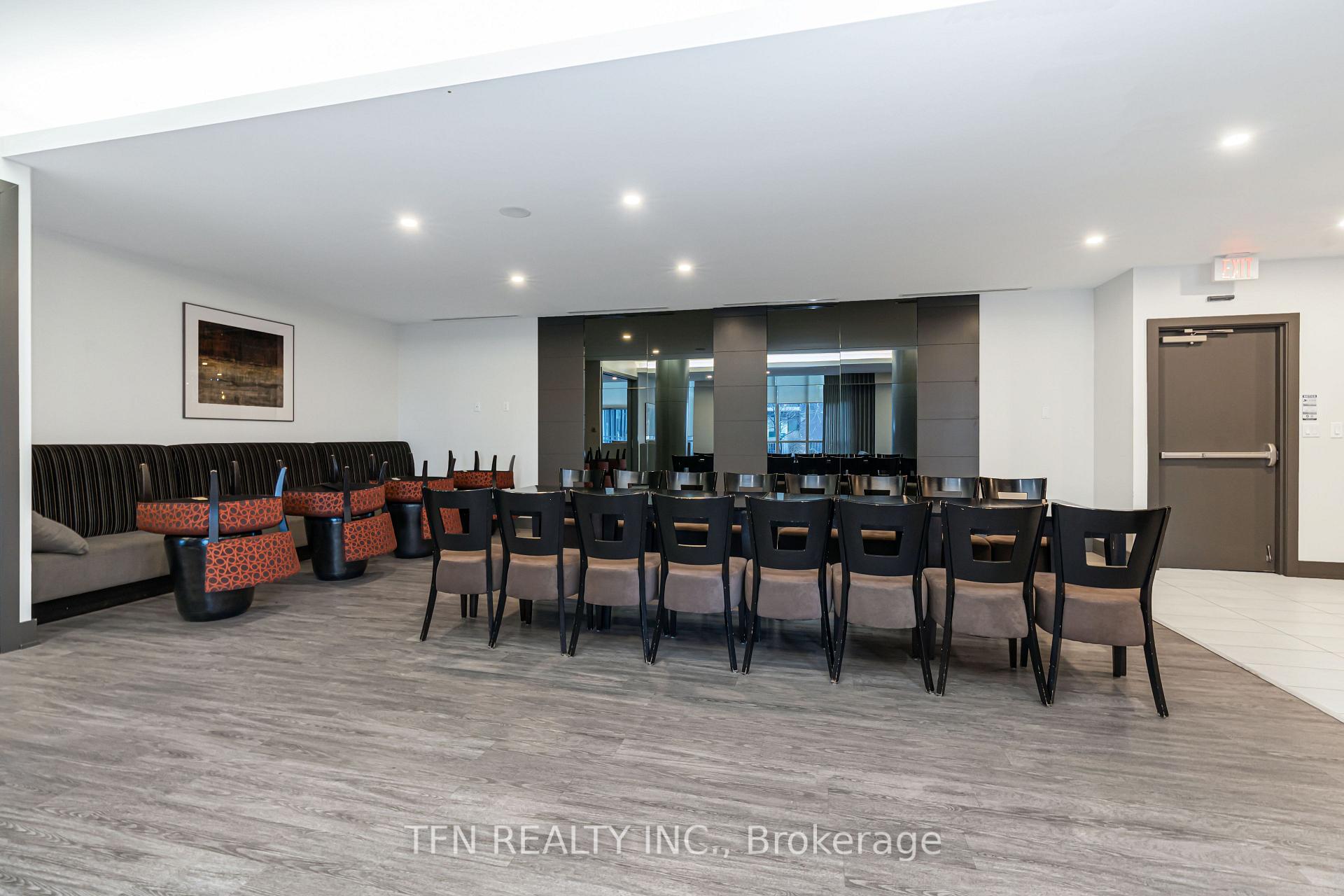 4099 Brickstone Mews 2305