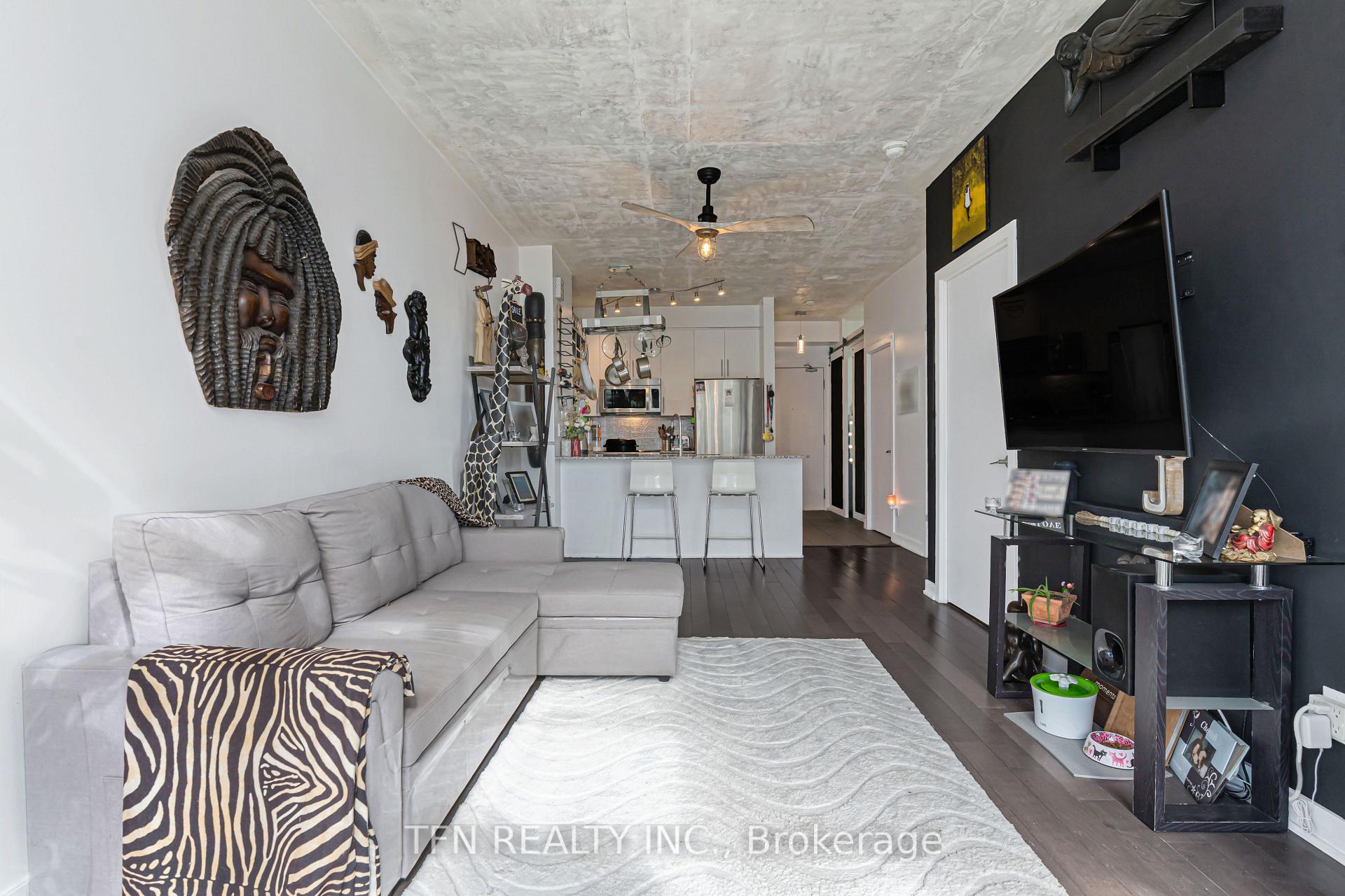 4099 Brickstone Mews 2305
