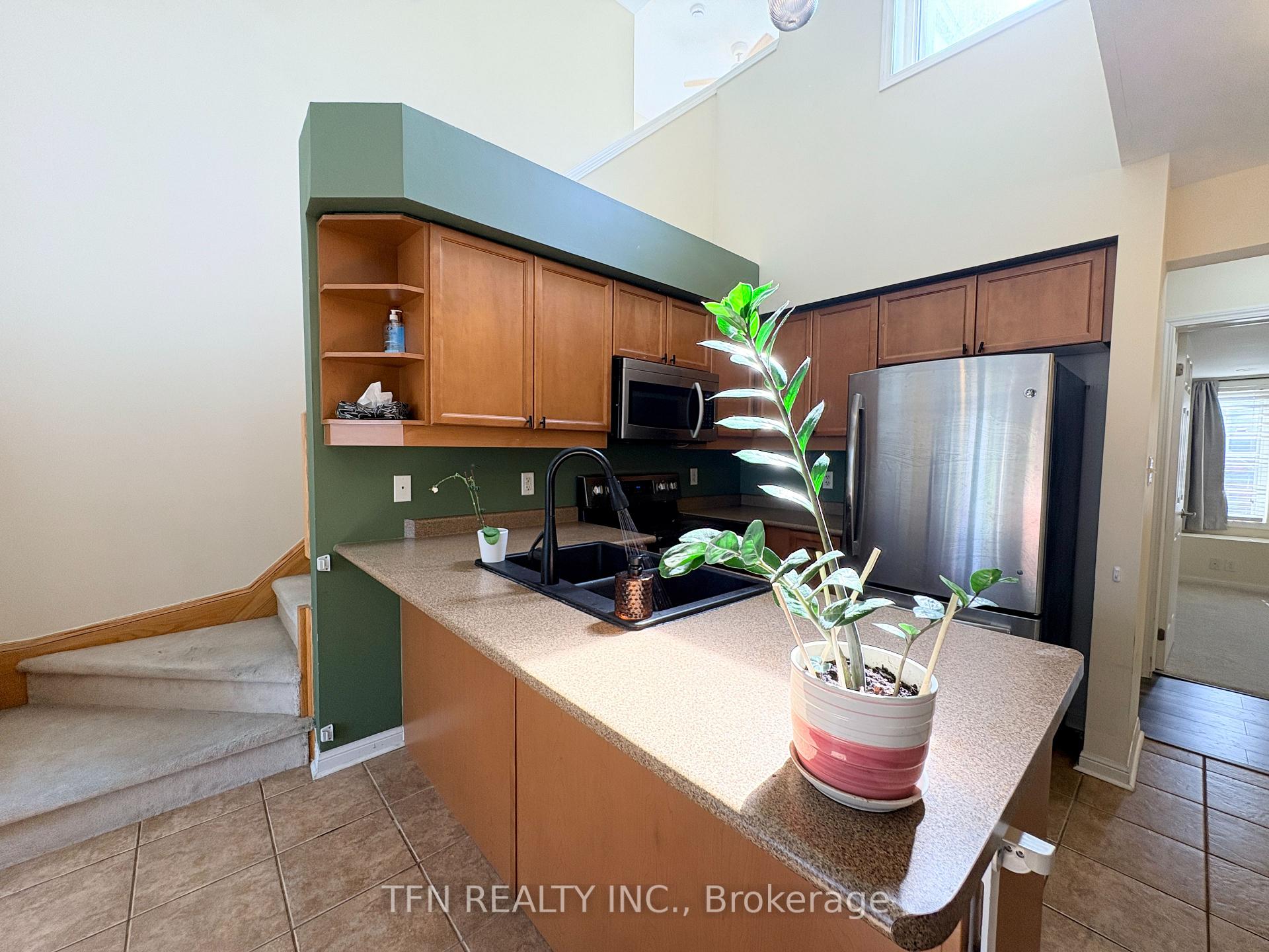 588 Shoreline Drive 3