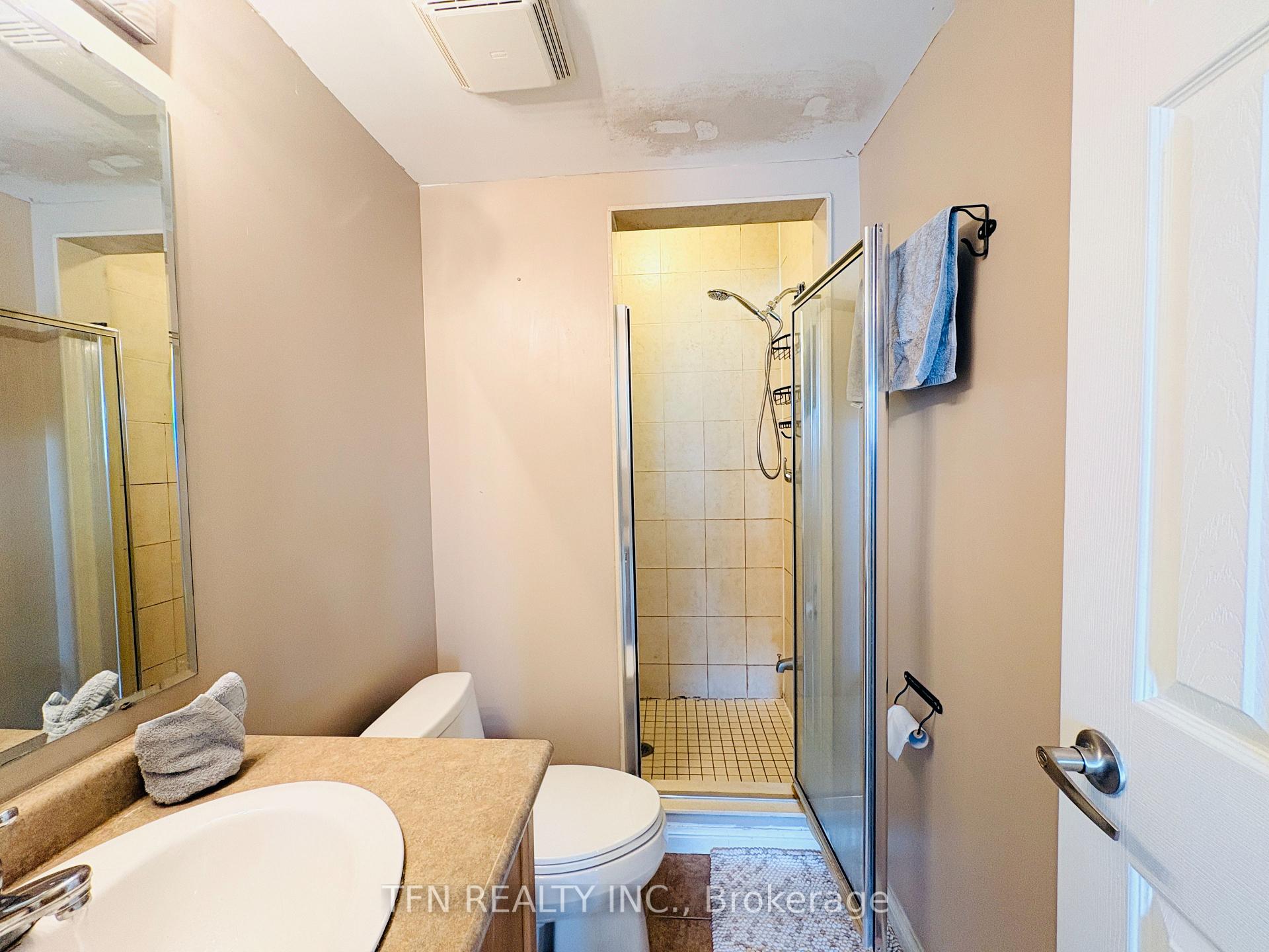 588 Shoreline Drive 3