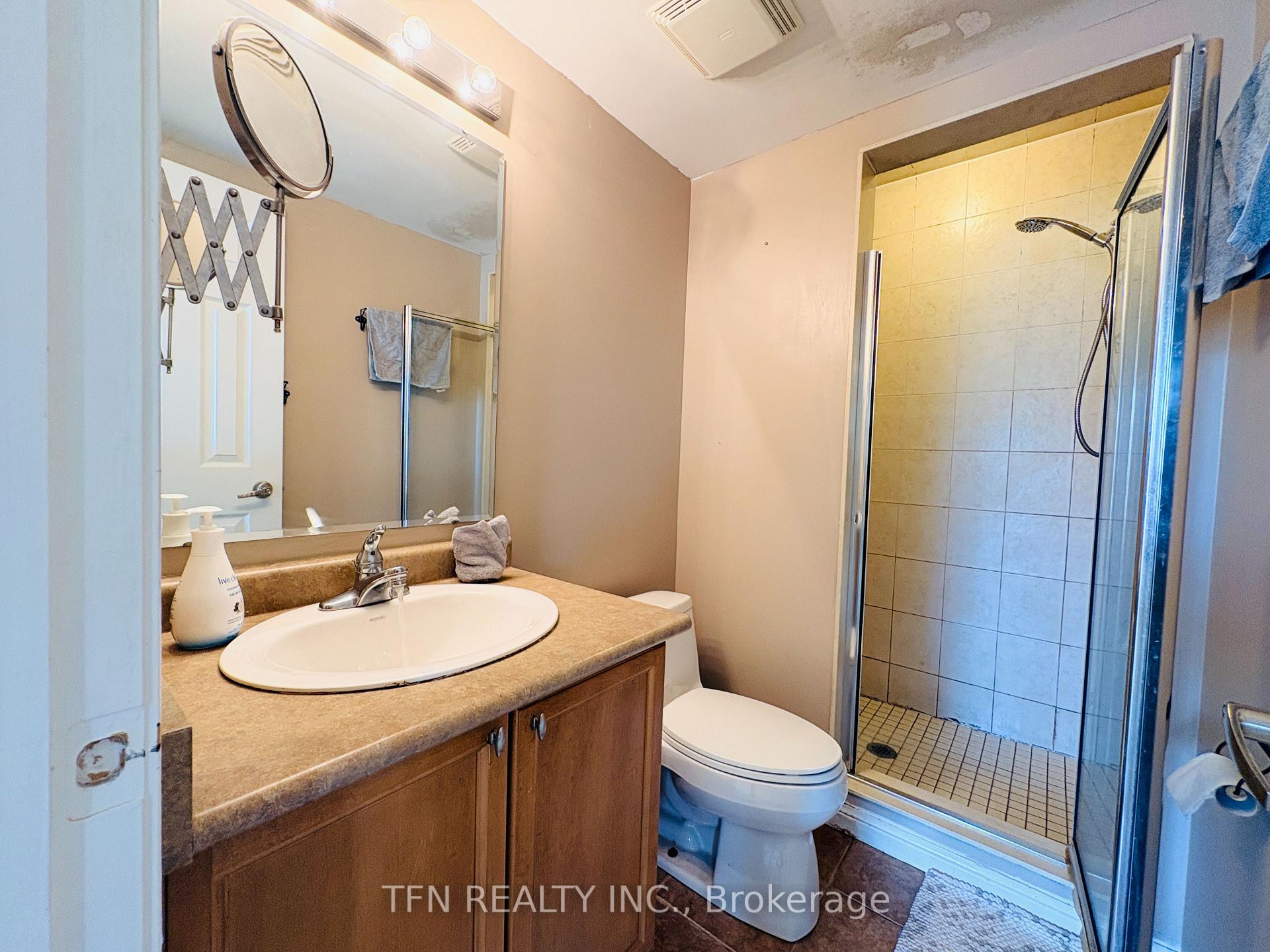 588 Shoreline Drive 3