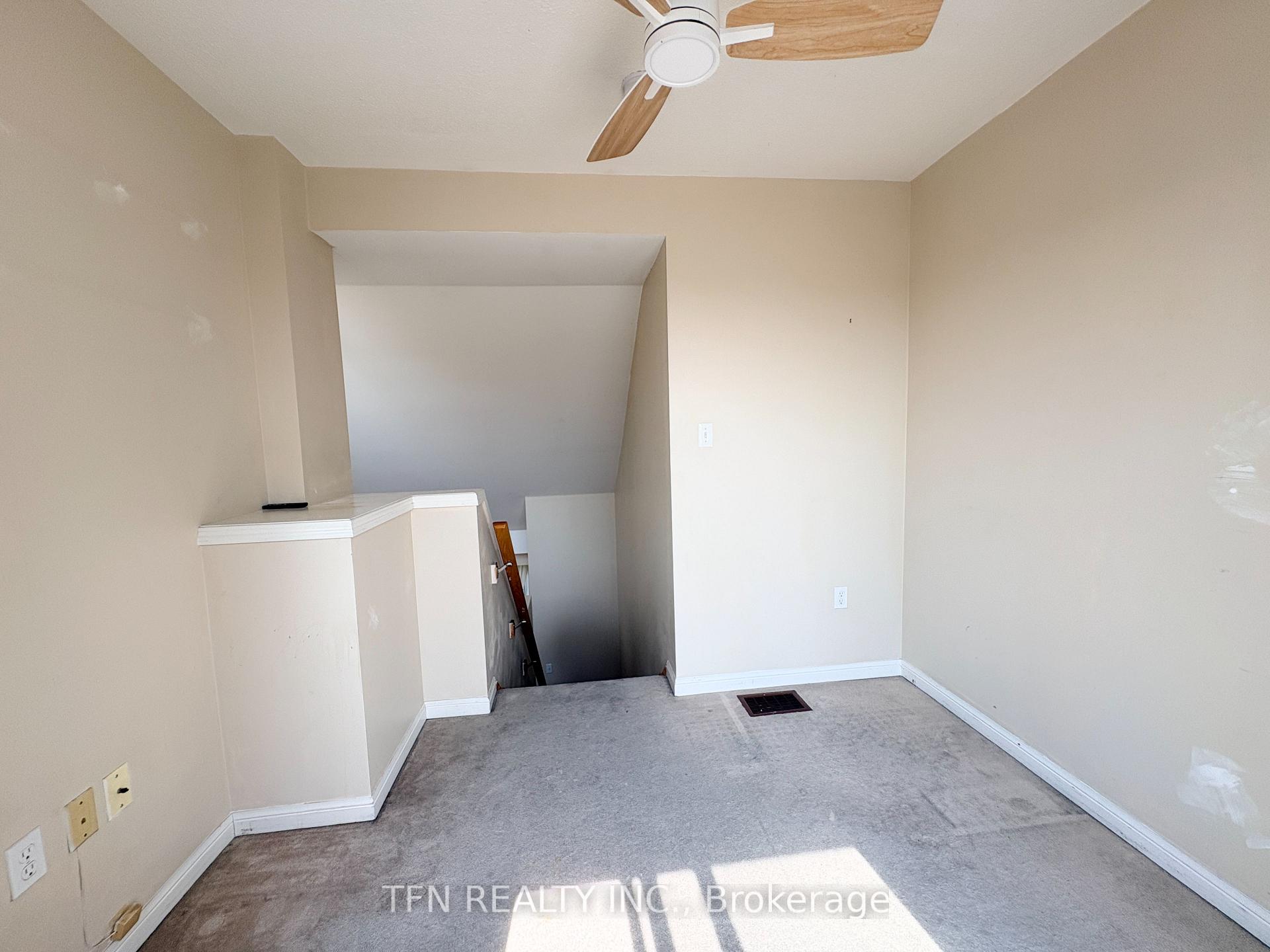 588 Shoreline Drive 3