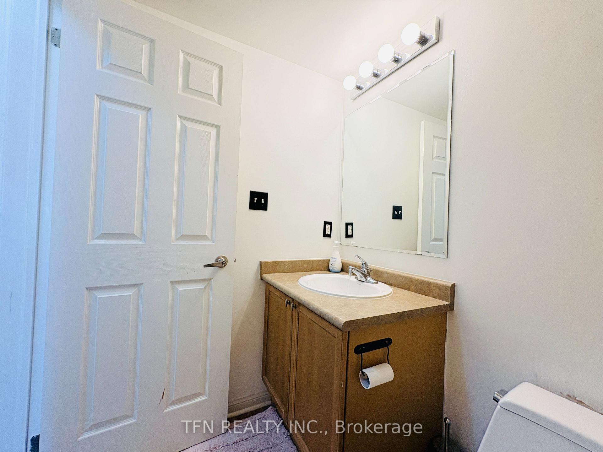 588 Shoreline Drive 3