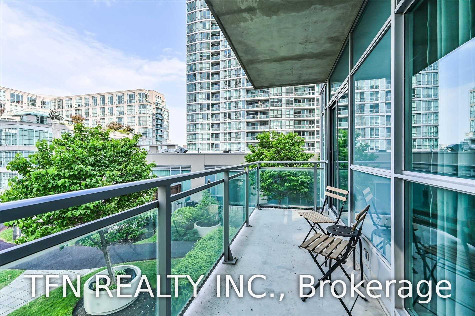 165 Legion Road N 532, Toronto Unit: 532