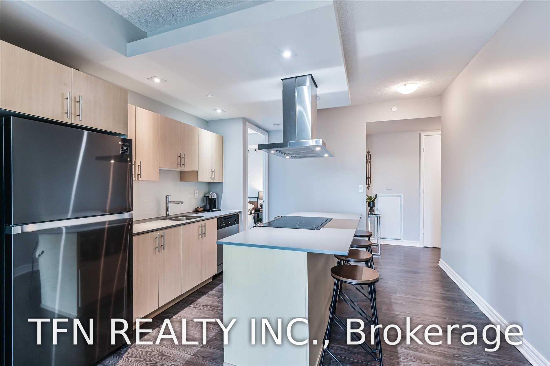 165 Legion Road N 532, Toronto Unit: 532