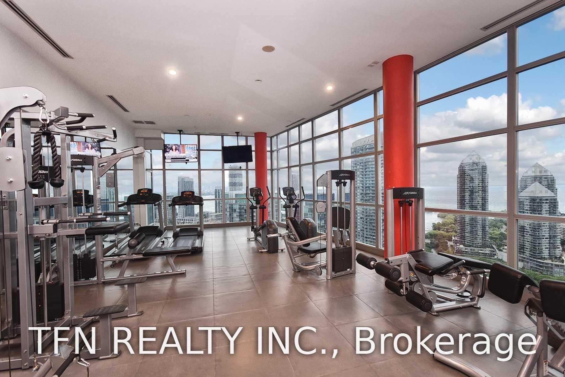 165 Legion Road N 532, Toronto Unit: 532