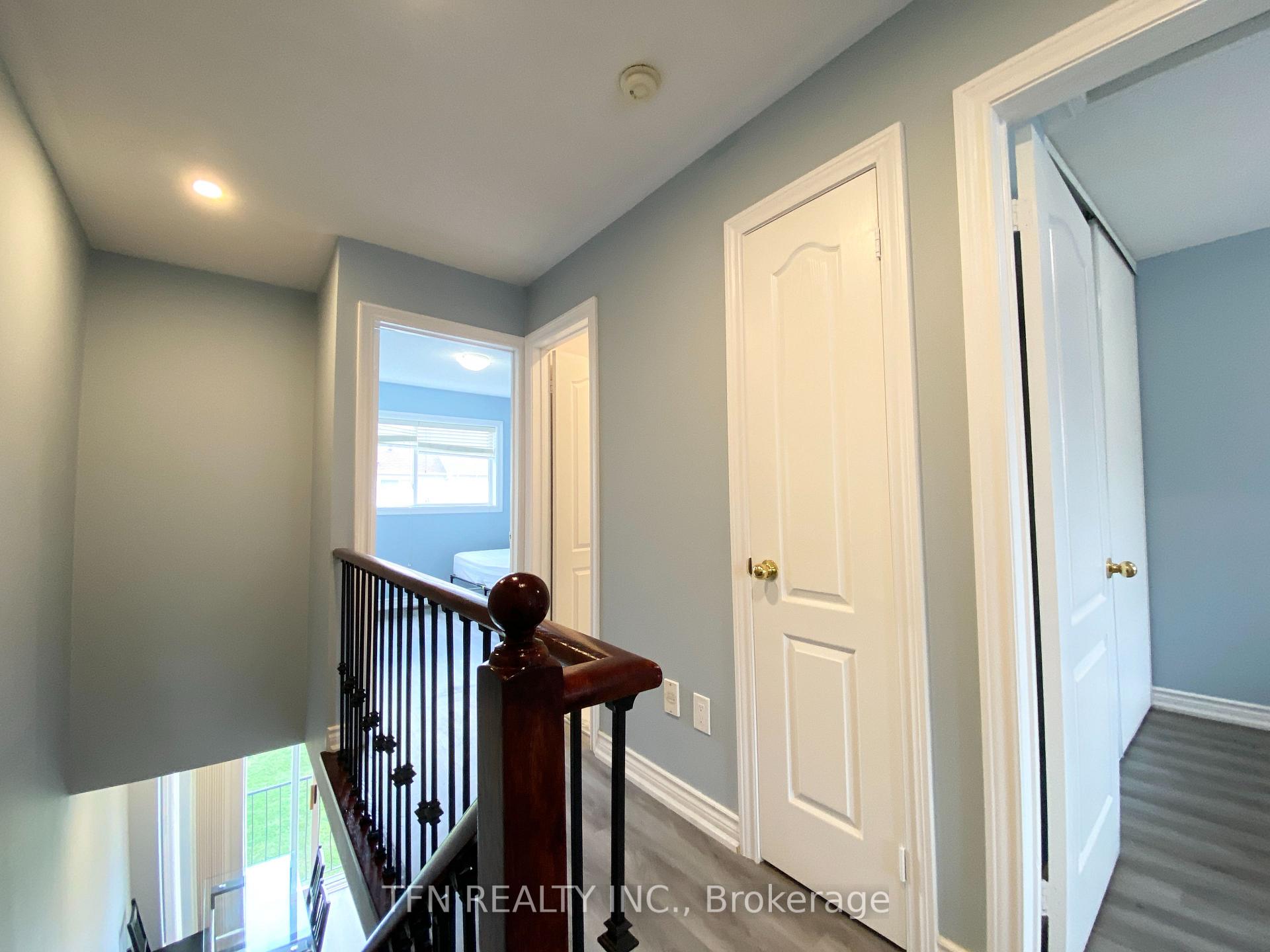 3020 Cedarglen Gate 42
