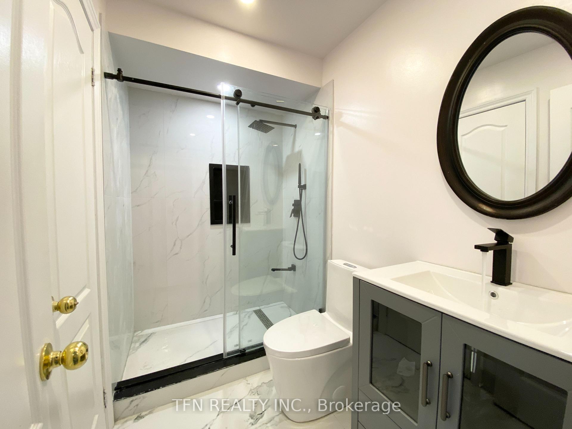 3020 Cedarglen Gate 42