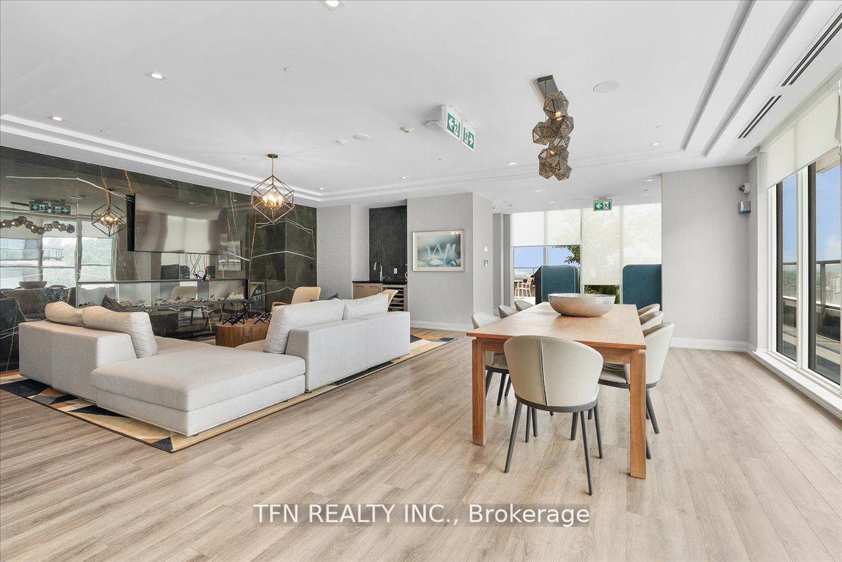 212 King William Street 513