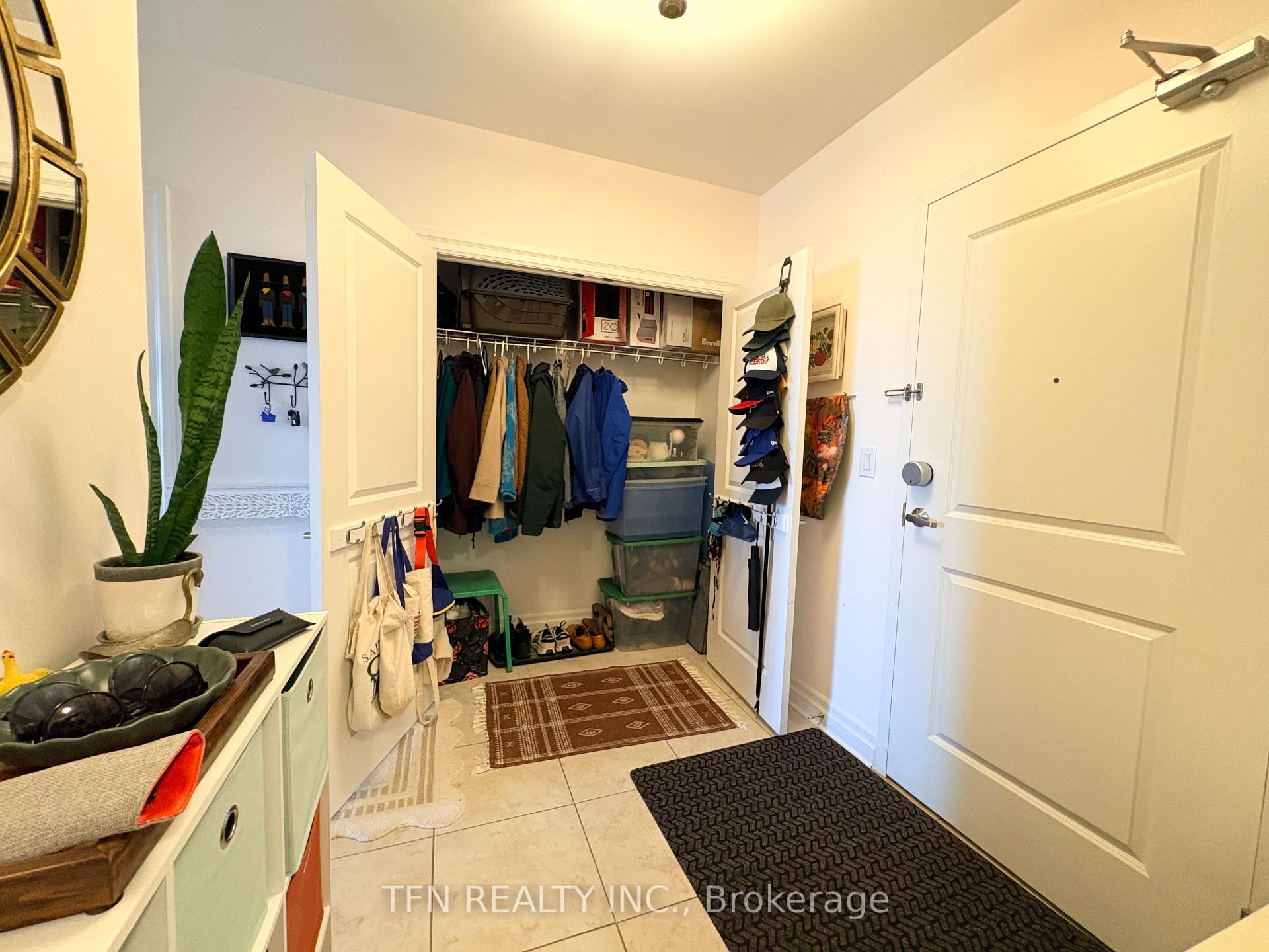 160 MACDONELL Street 1508