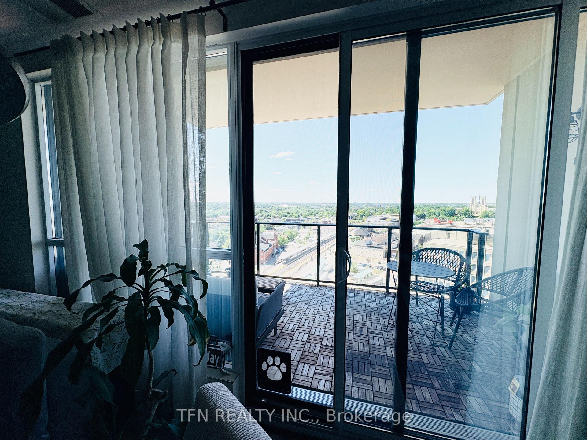 160 MACDONELL Street 1508