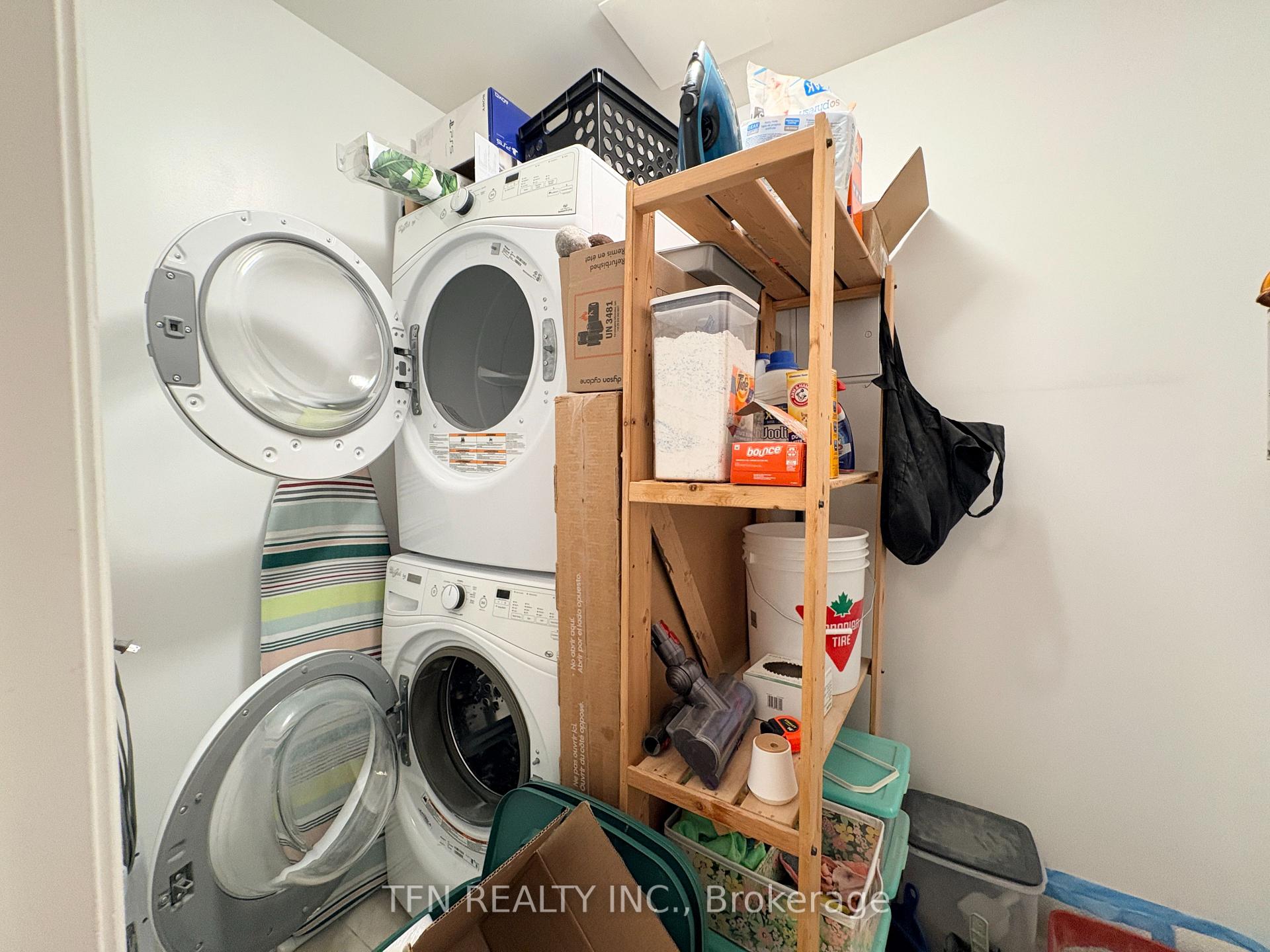 160 MACDONELL Street 1508