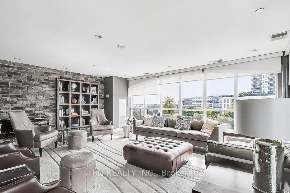 160 MACDONELL Street 1508