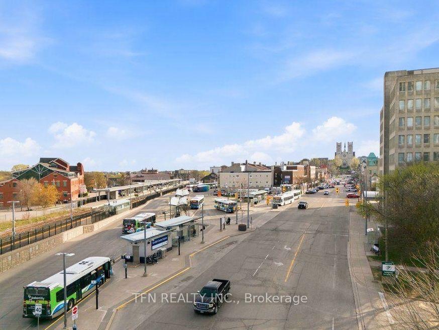 160 MACDONELL Street 1508