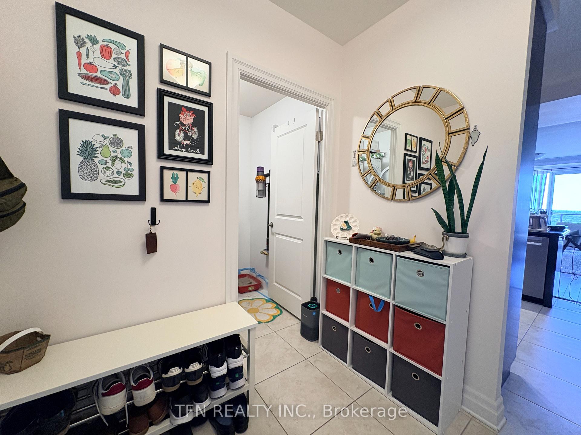 160 MACDONELL Street 1508