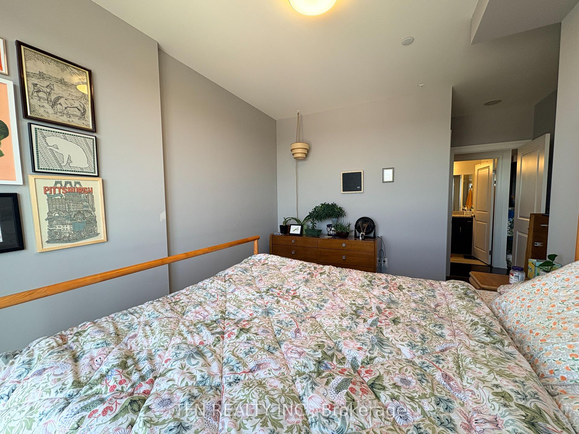 160 MACDONELL Street 1508