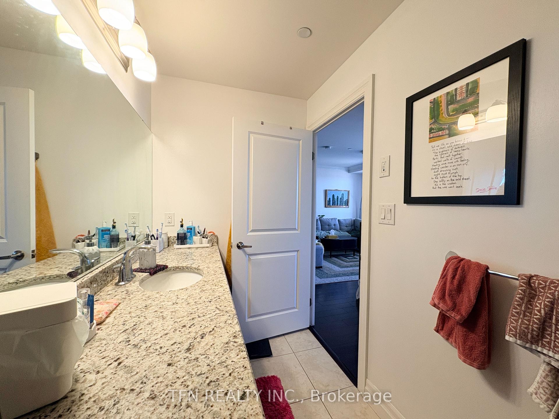 160 MACDONELL Street 1508