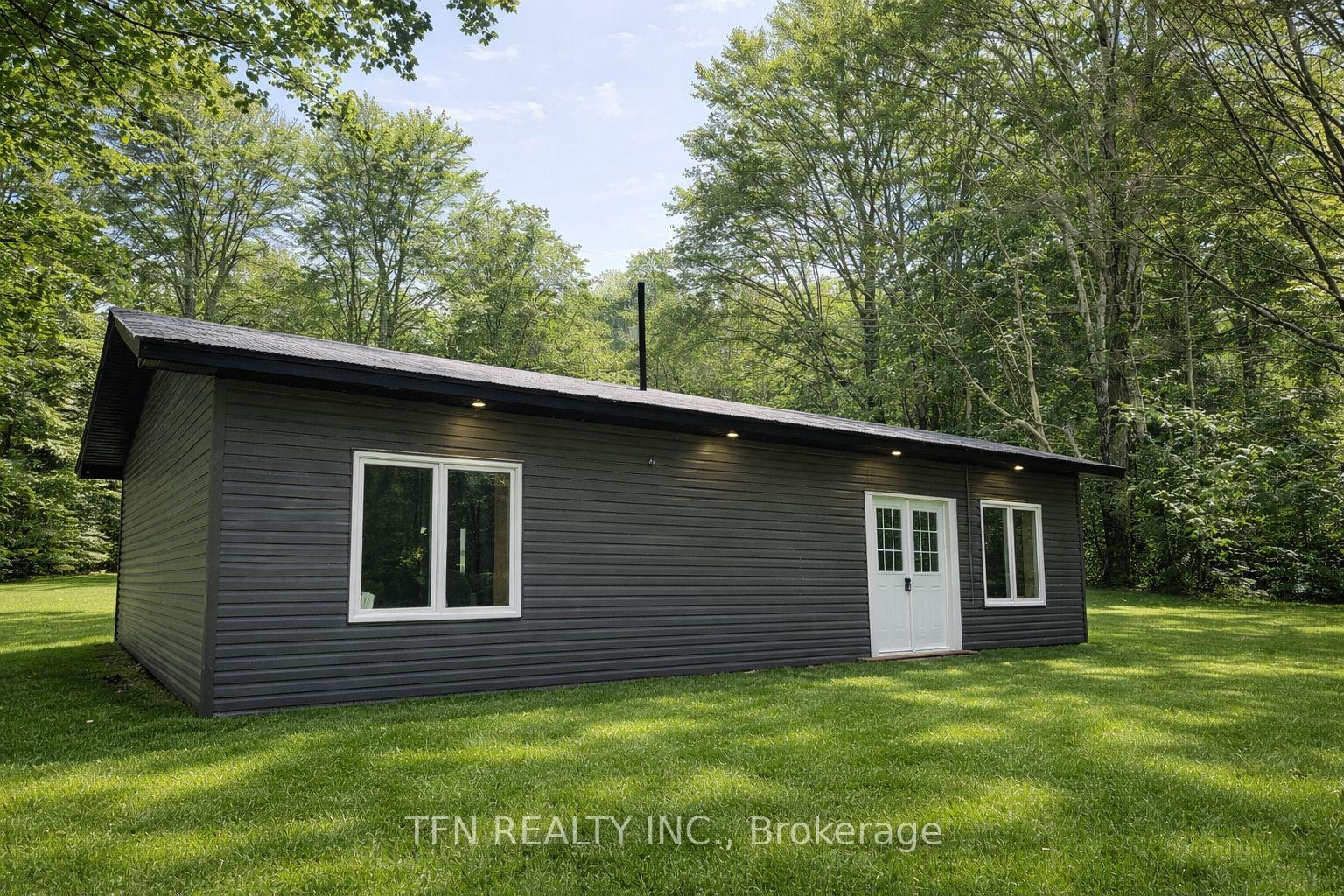 385 Gables Road