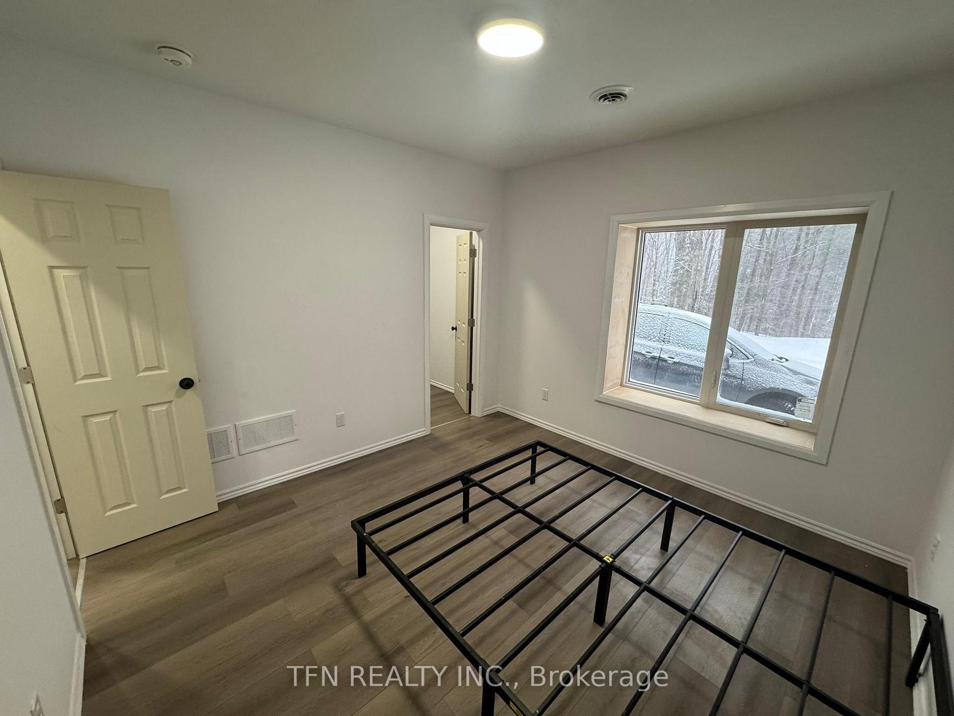 385 Gables Road