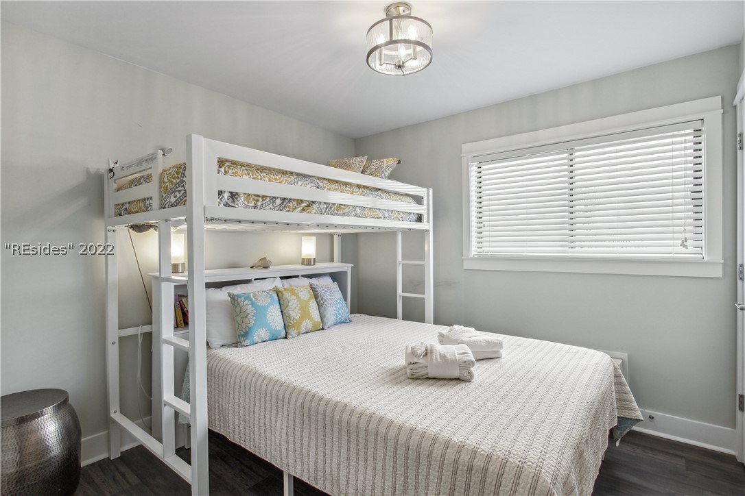 43 S Forest Beach Drive Unit: 201