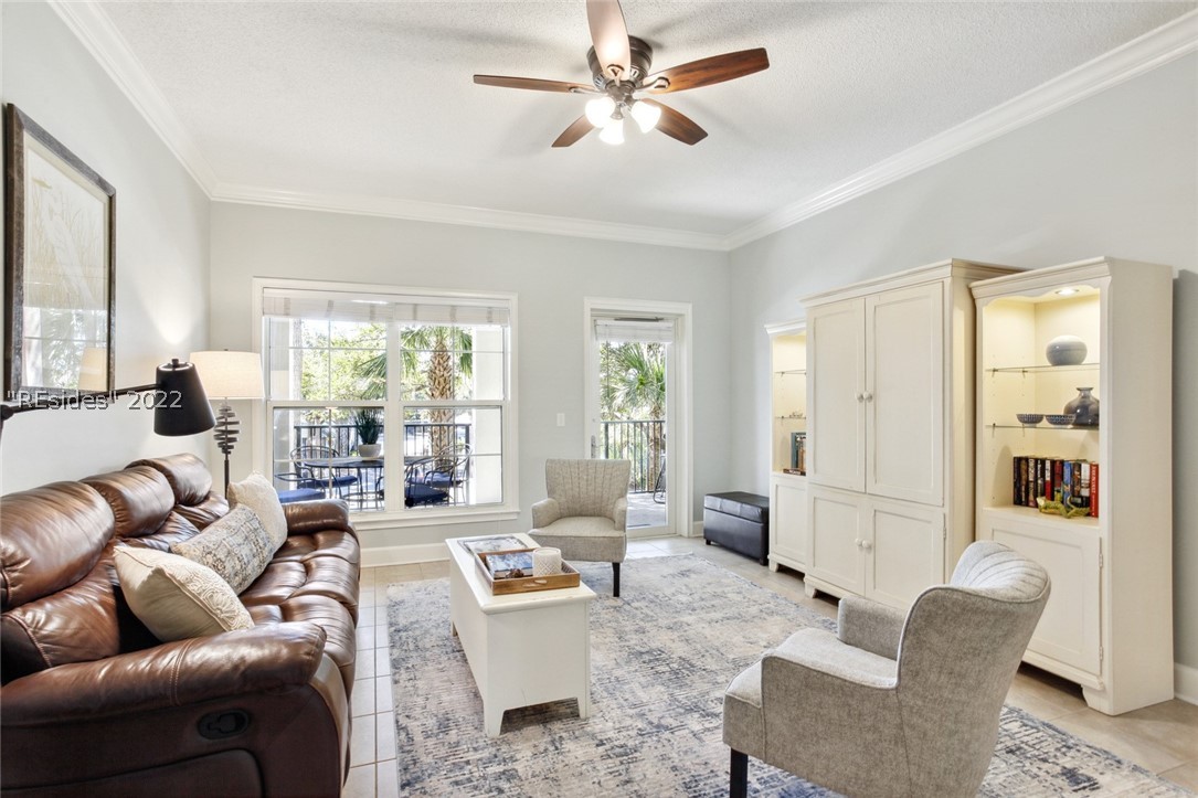 3 N Forest Beach Unit: 105