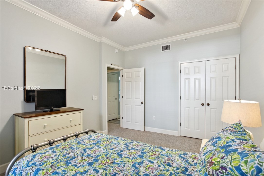 3 N Forest Beach Unit: 105