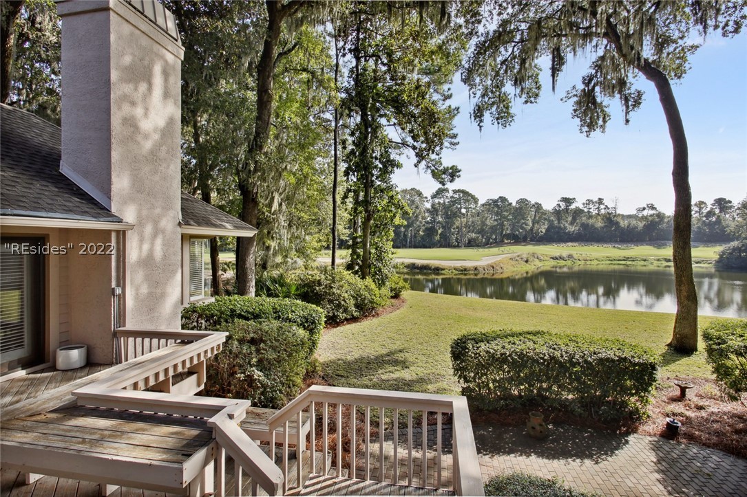 4 Tombee Court