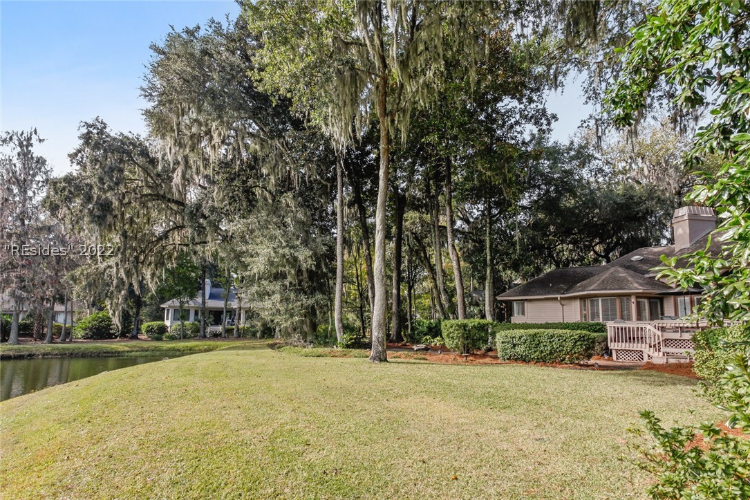 4 Tombee Court