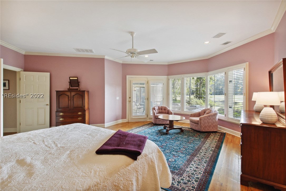 4 Tombee Court