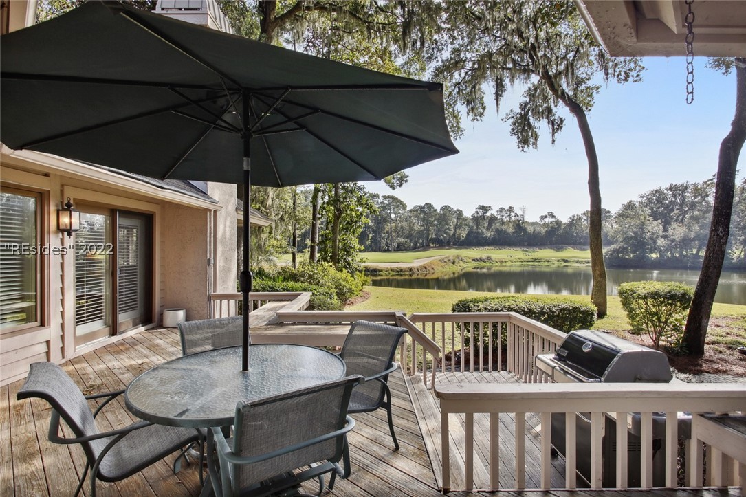 4 Tombee Court