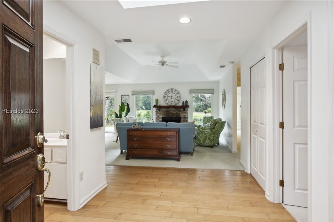 5 Windy Cove Court