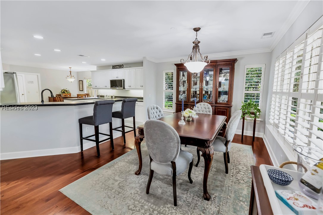 20 Coopers Hawk Road