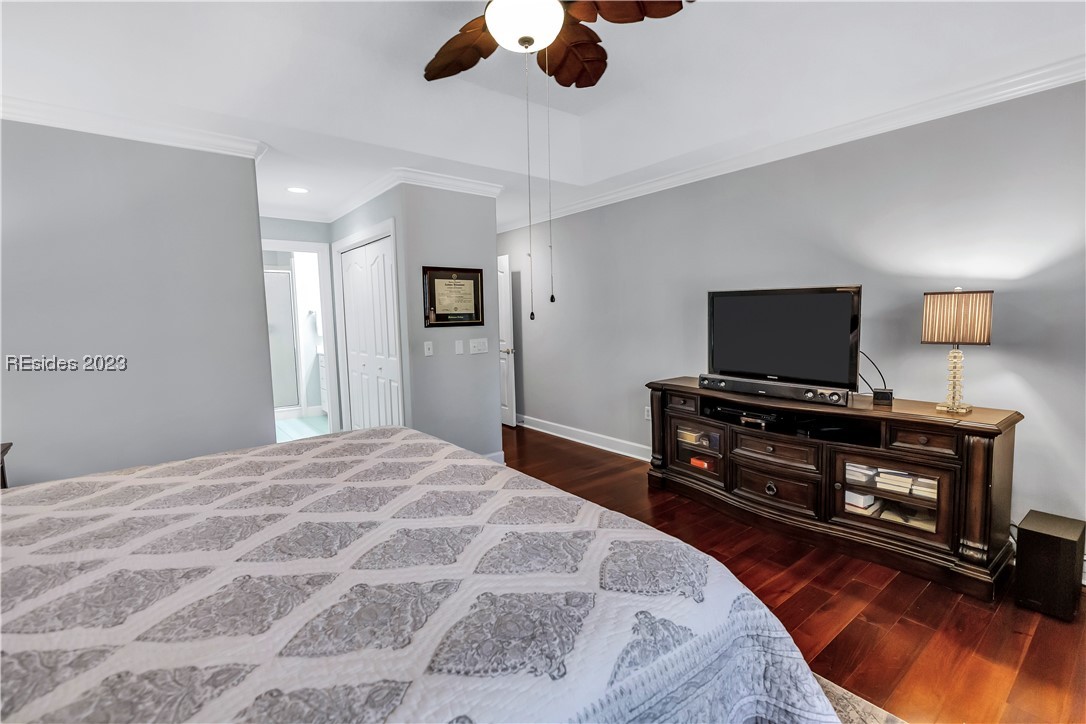 20 Coopers Hawk Road